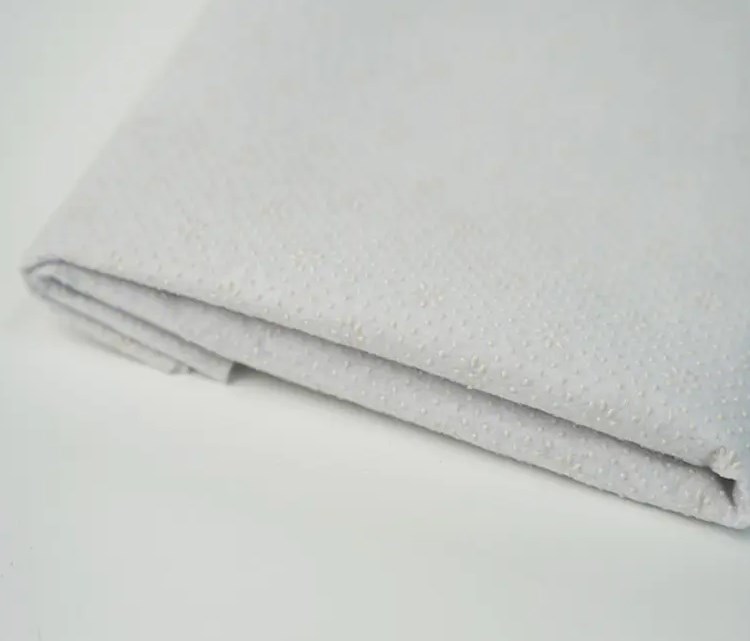 미끄럼 방지 카펫이 현대 가정에 필수적인 선택이 된 이유는 무엇입니까?